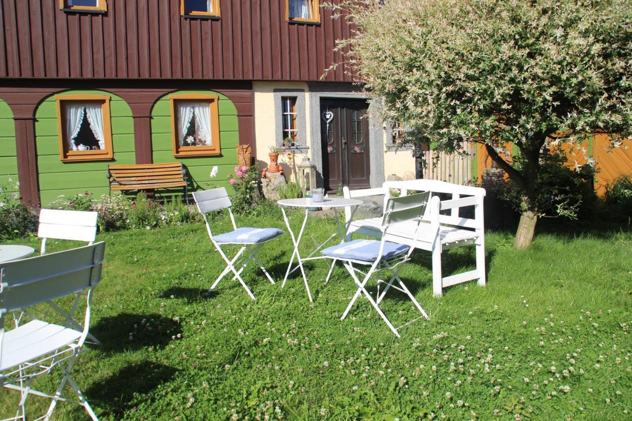 Pension Grandel Bed & Breakfast Kottmar Exterior photo